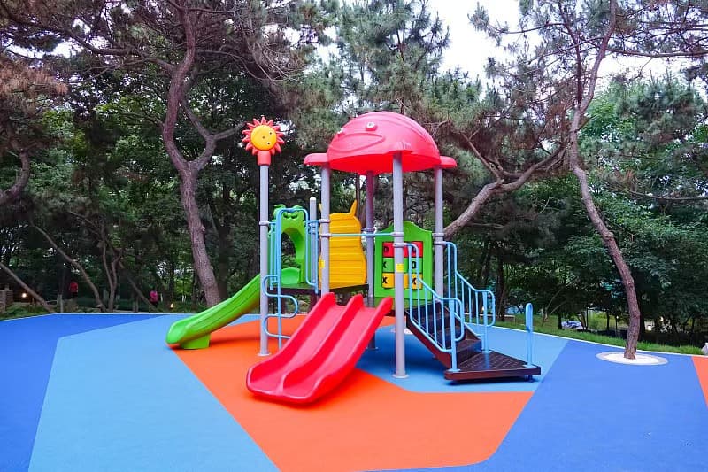 Zana зугаа цэнгэлийн тоног төхөөрөмж