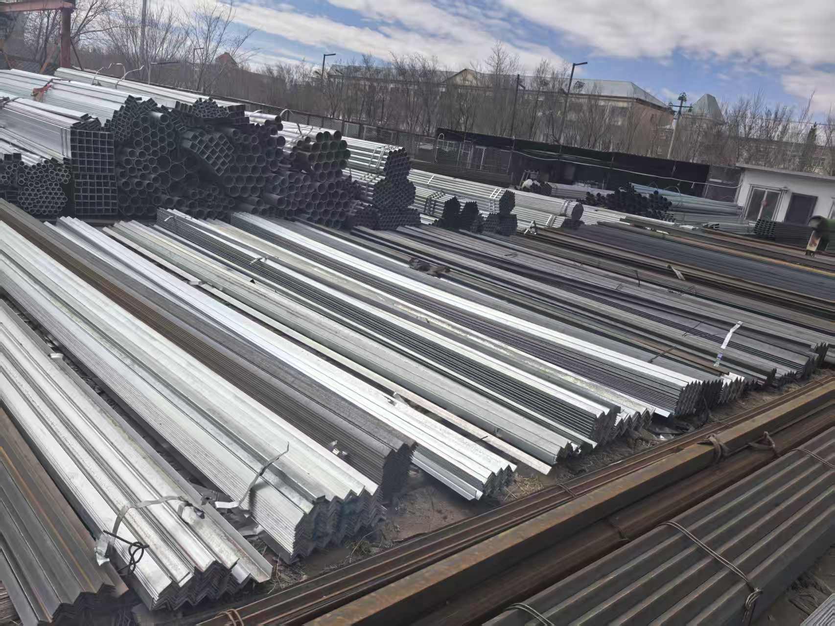 ДА ХЭ БYХ ТθРЛИЙН ТθМРИЙН ХУДАЛДАА